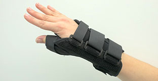 Wrist brace